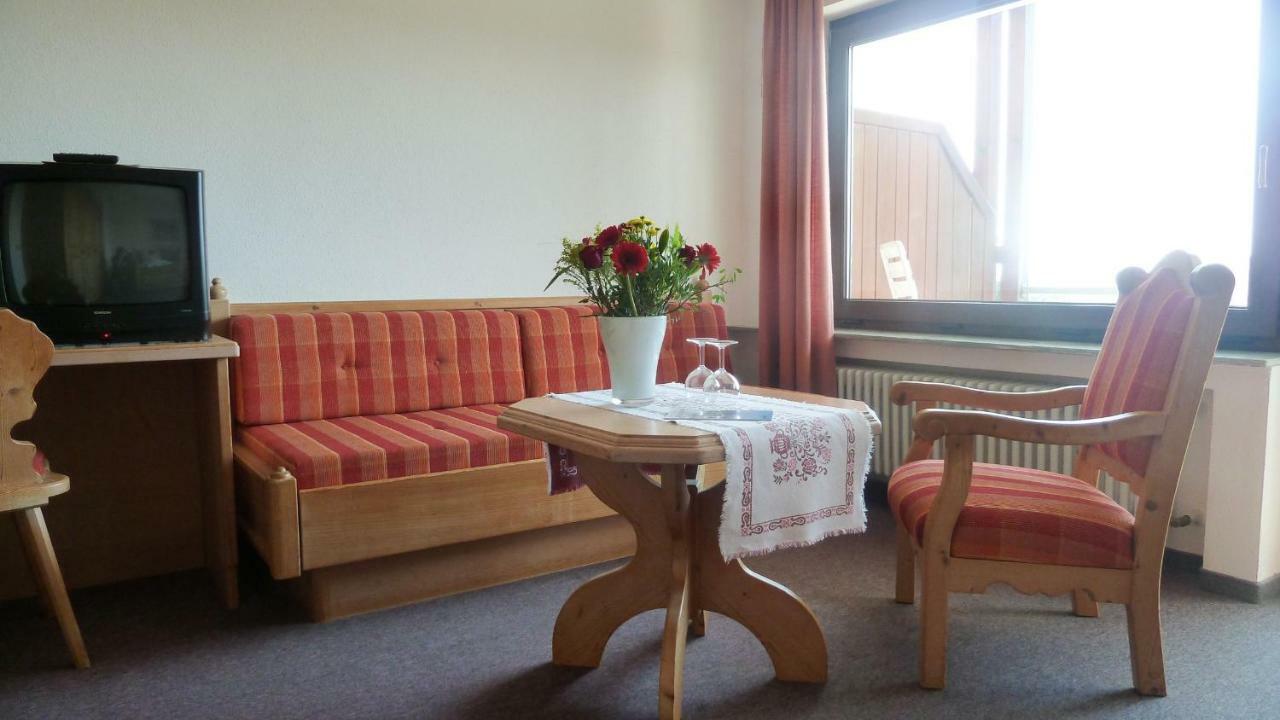Gasthof Adler Guettingen Guttingen Bagian luar foto