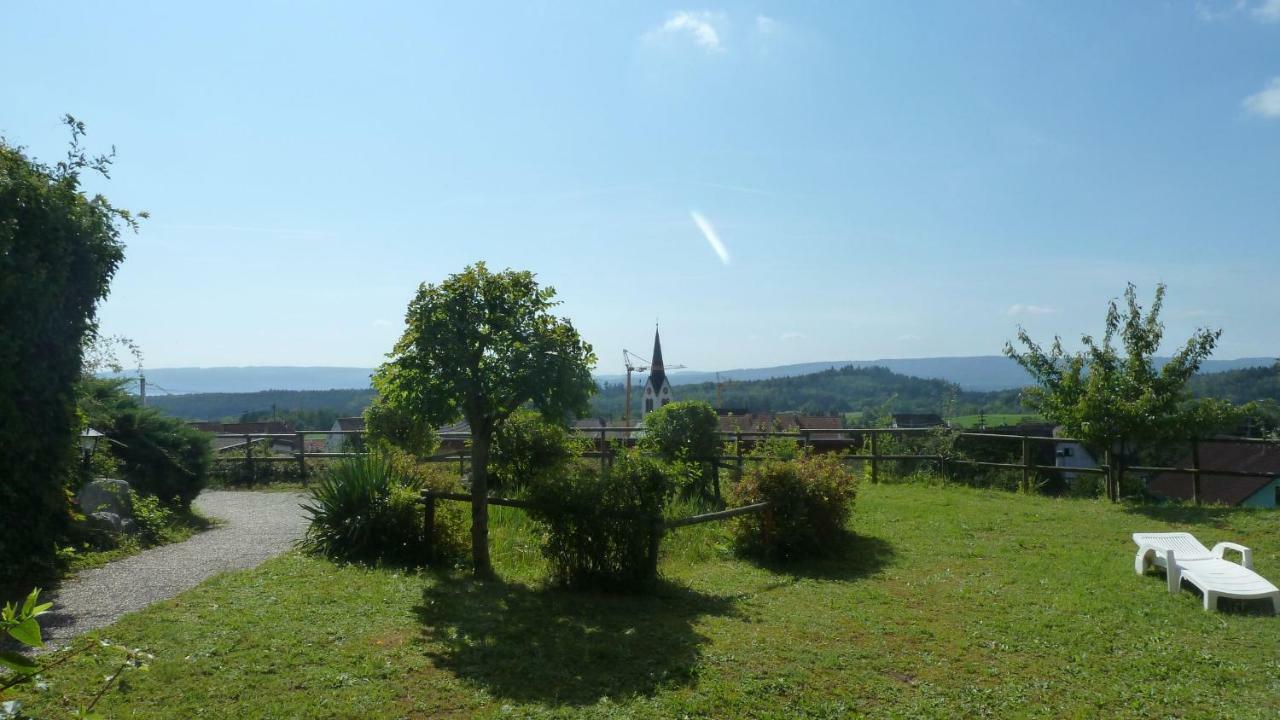 Gasthof Adler Guettingen Guttingen Bagian luar foto